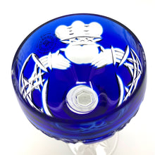 Load image into Gallery viewer, Blue Claddagh Wine Glass