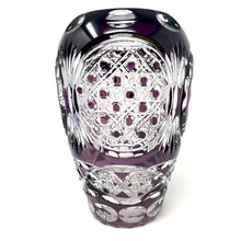 Load image into Gallery viewer, Limited Edition Amethyst Shamrock Vase